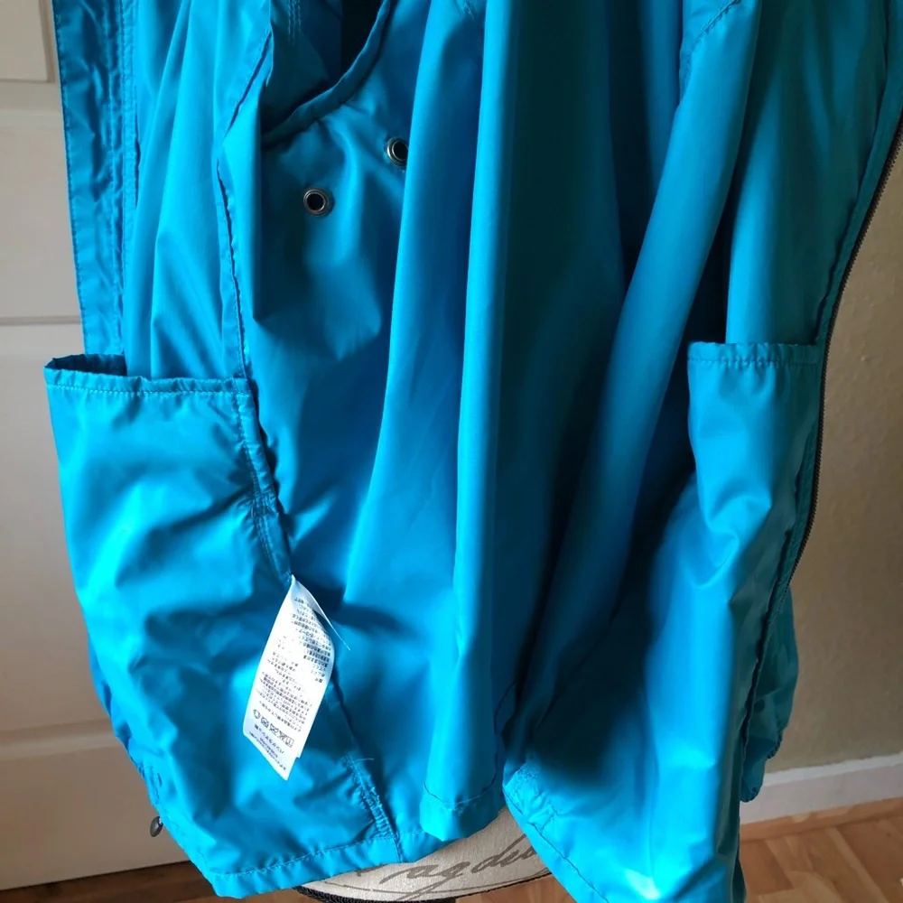 Eddie Bauer Light Weight Windbreaker Jacket